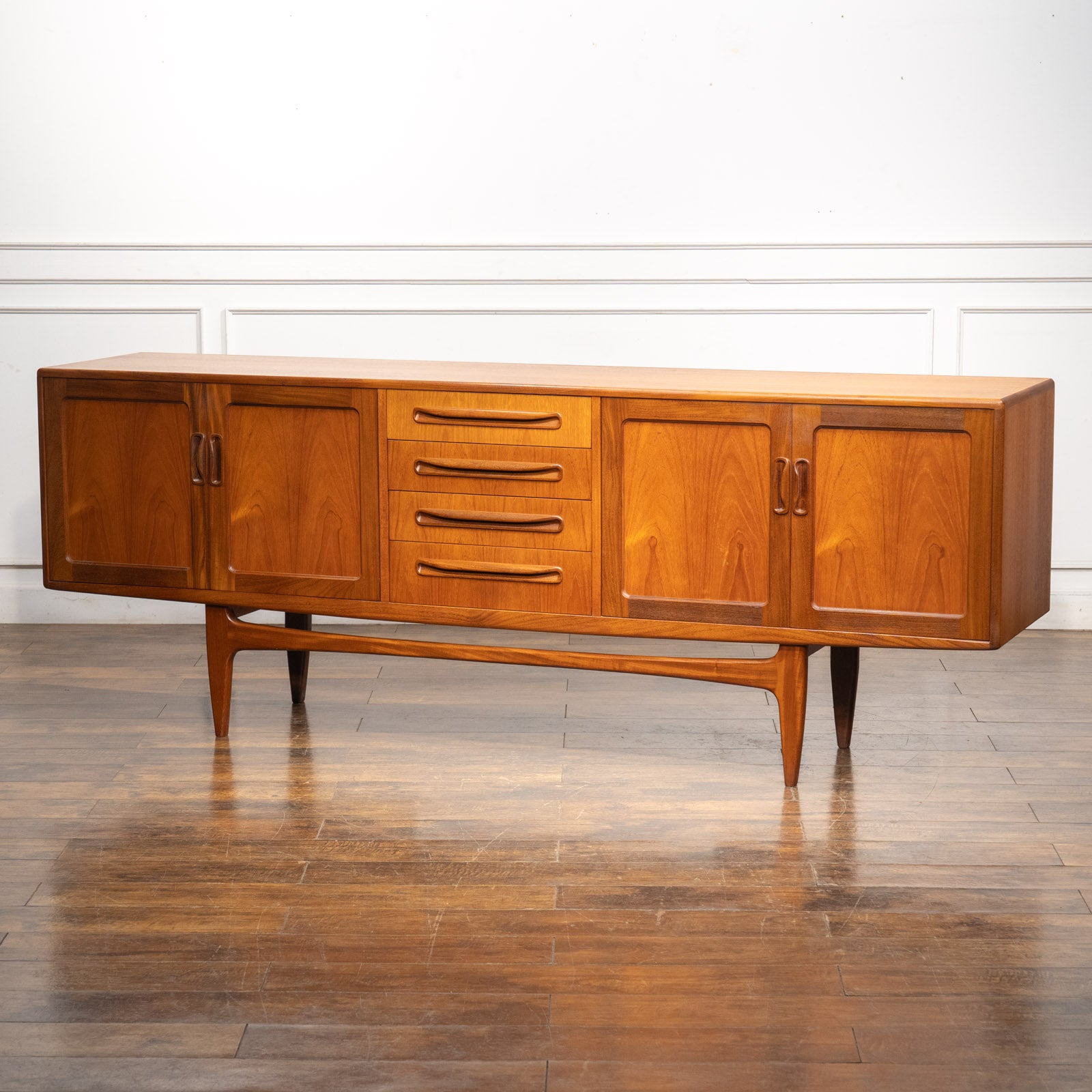 英国【G-PLAN ジープラン Fresco フレスコ】ロングジョン サイドボード