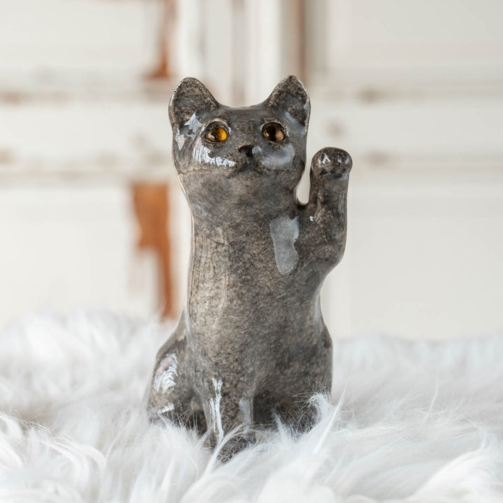 【Winstanley Cat ウィンスタンレイ キャット】◇招き猫を思わせる前足を上げたフォルムが印象的 Solid grey グレー /24E[m]