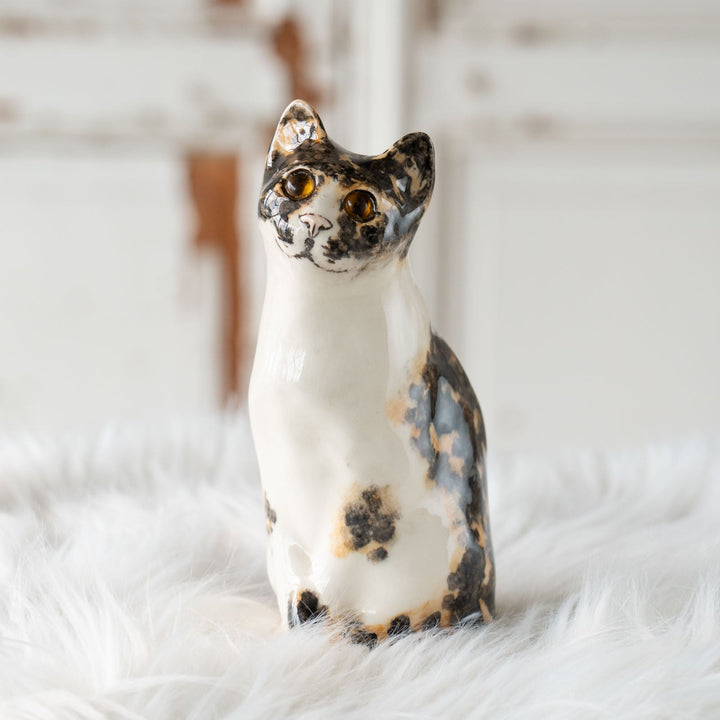 【Winstanley Cat ウィンスタンレイ キャット】◇小首をかしげた不思議そうな表情が魅力 Calico キャリコ /24E[m]