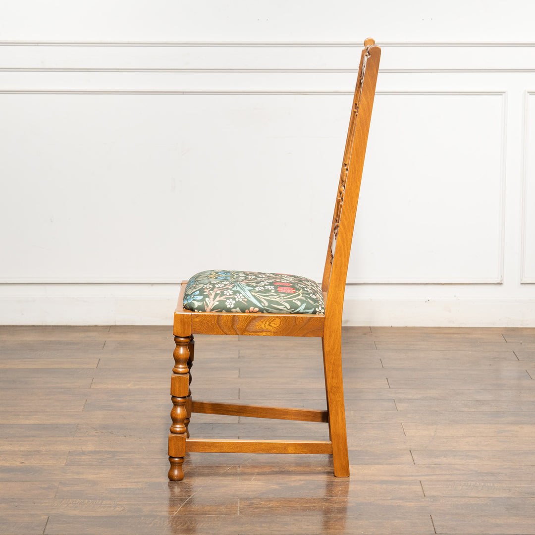 英国【ERCOL アーコール】ウィリアムモリス生地を使った ヨークシャーチェア /24I-1