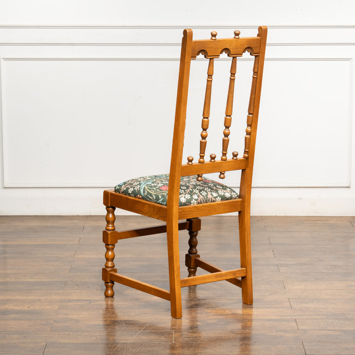 英国【ERCOL アーコール】ウィリアムモリス生地を使った ヨークシャーチェア /24I-1