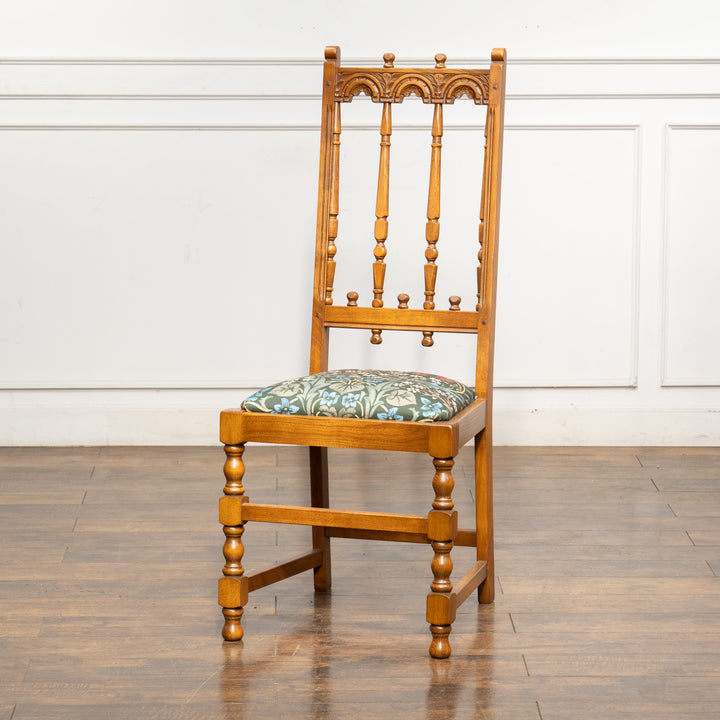 英国【ERCOL アーコール】ウィリアムモリス生地を使った ヨークシャーチェア /24I-3