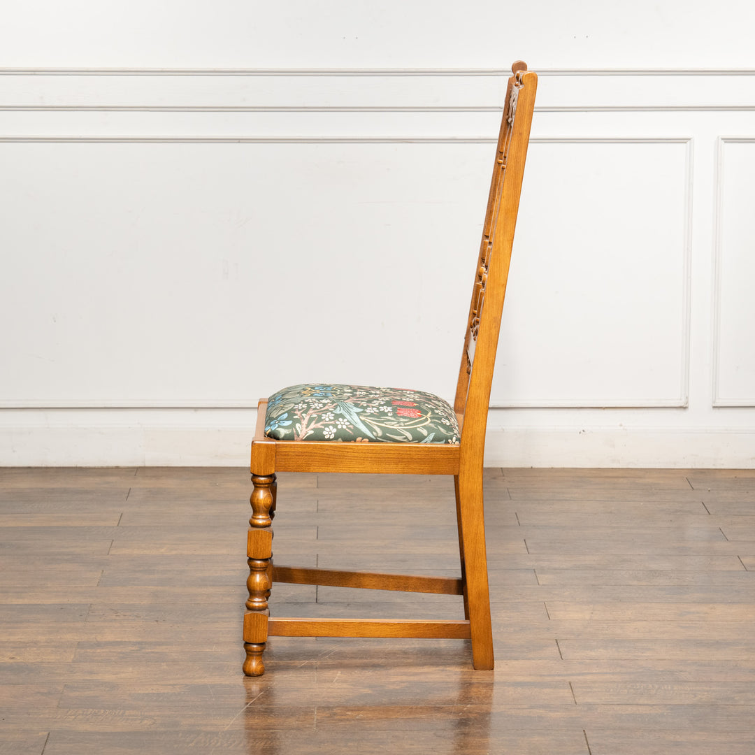 英国【ERCOL アーコール】ウィリアムモリス生地を使った ヨークシャーチェア /24I-3