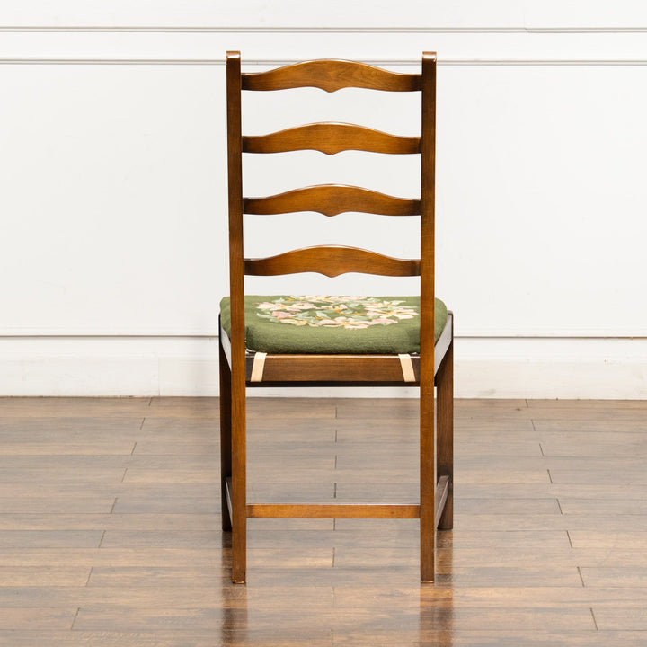 英国【ERCOL アーコール】優雅なデザインの背もたれが上品 ラダーバック ダイニングチェア /24I-4[m]