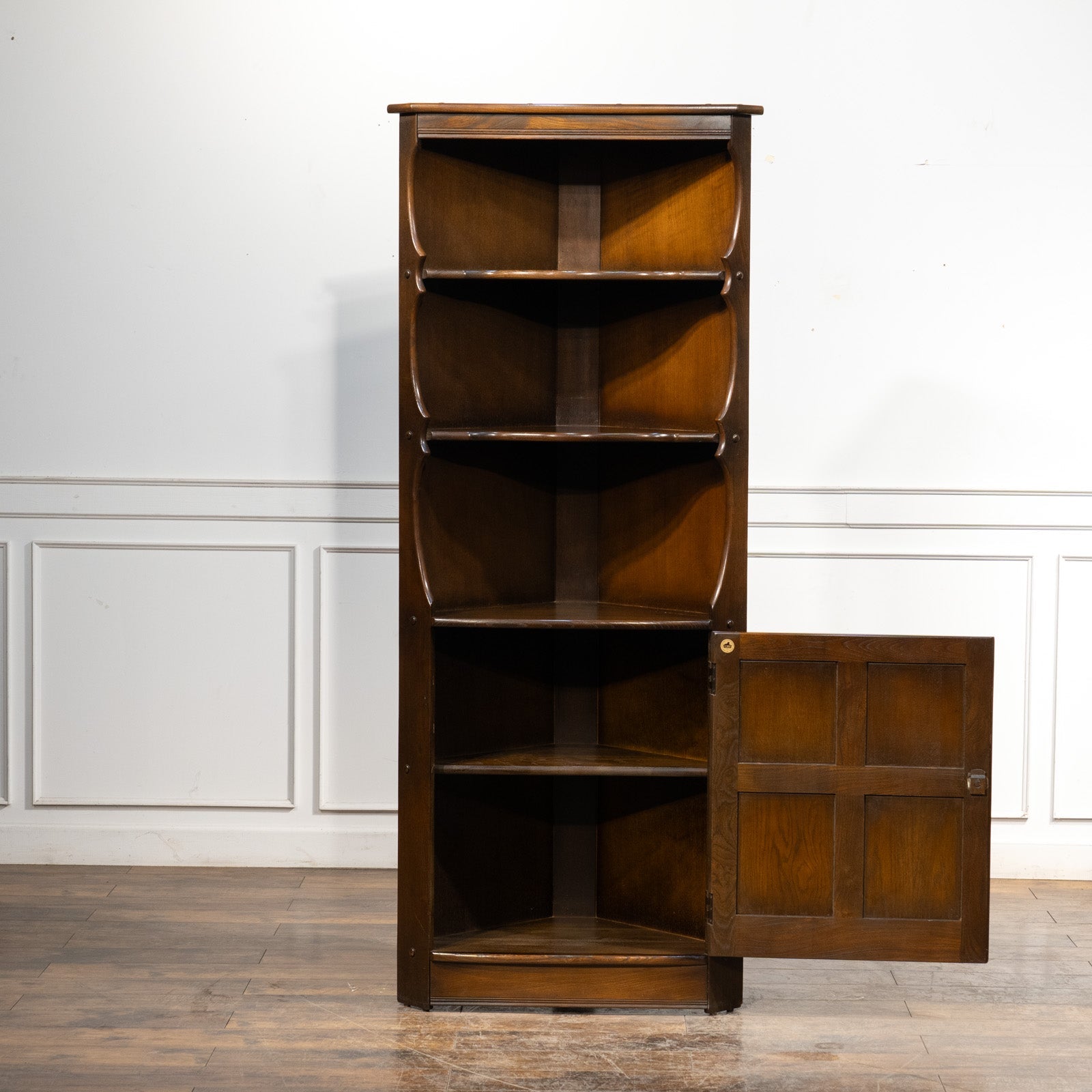 英国【ERCOL アーコール】エルム コーナーキャビネット No.474 Old
