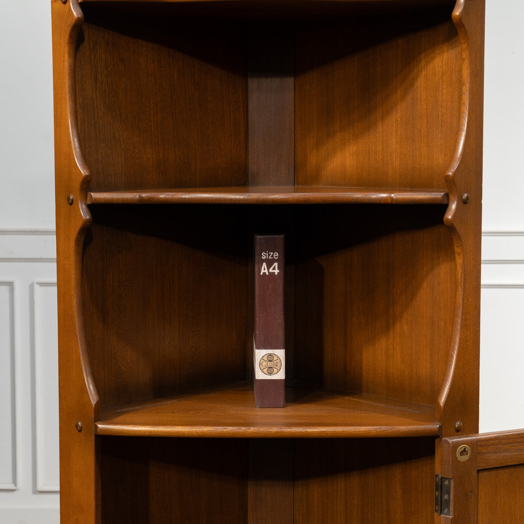 英国【ERCOL アーコール】エルム コーナーキャビネット No.474 Old Colonial オールドコロニアル /24I-A1[m]