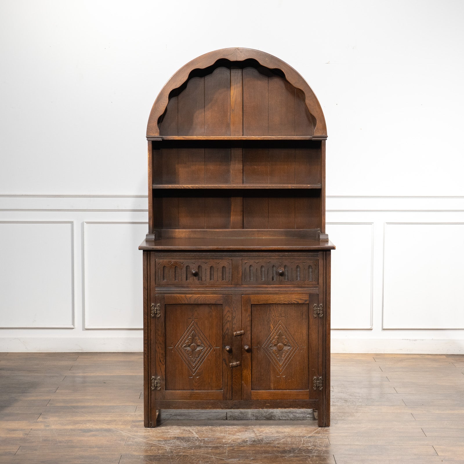 英国【JAYCEE FURNITURE ジェイシーファニチャー】イギリス伝統様式を
