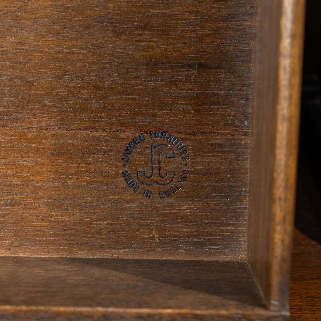 英国【JAYCEE FURNITURE ジェイシーファニチャー】イギリス伝統様式を忠実に再現 オーク オープンカップボード[m]