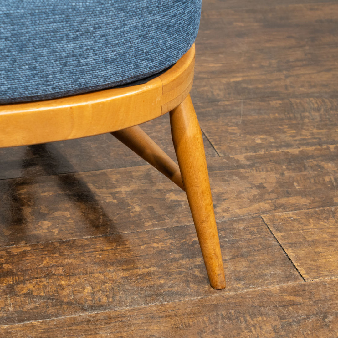 英国【ERCOL アーコール】ブルーのクッションが爽やか コムバック ウィンザー イージーチェア /24I-1