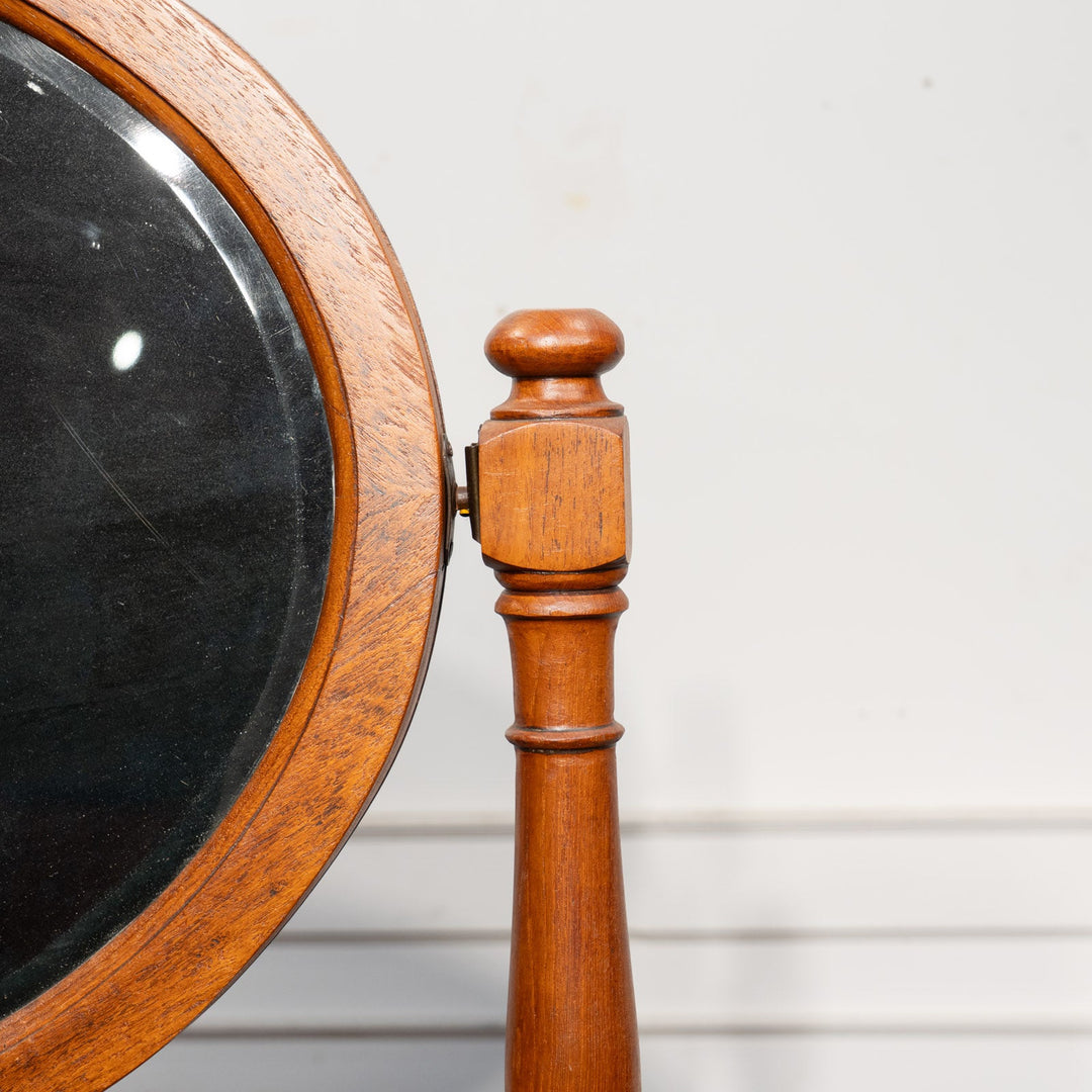 ミディアムブラウンの色味が温かみを感じる オーク ドレッサー /24I