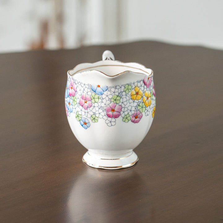 【ROYAL ALBERT ロイヤルアルバート】色彩豊かな小花が描かれた ミルクジャグ[m]