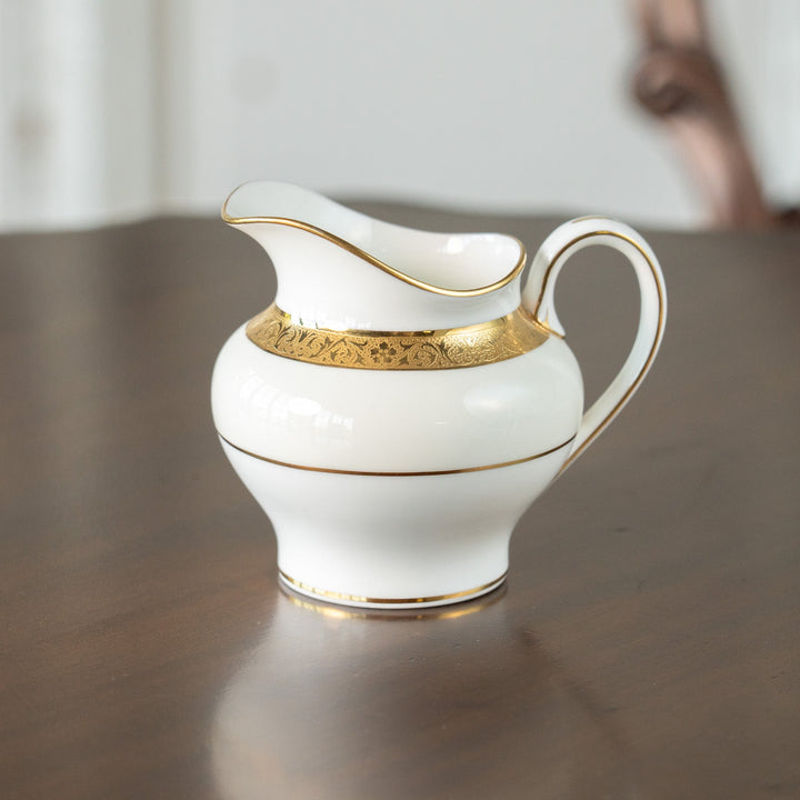 【MINTON ミントン BUCKINGHAM バッキンガム】金彩のラインがゴージャス ミルクジャグ[m]