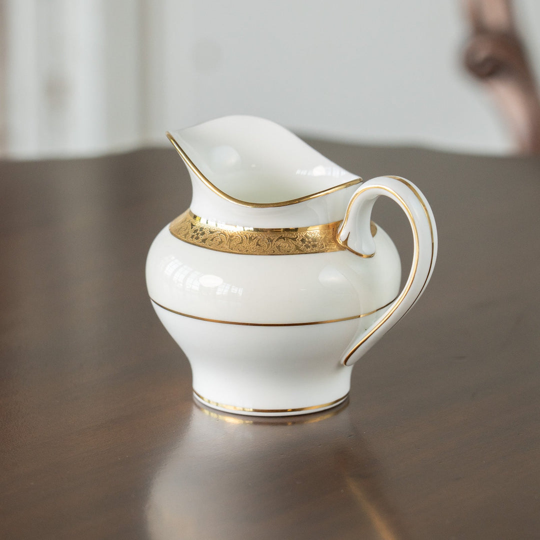【MINTON ミントン BUCKINGHAM バッキンガム】金彩のラインがゴージャス ミルクジャグ[m]
