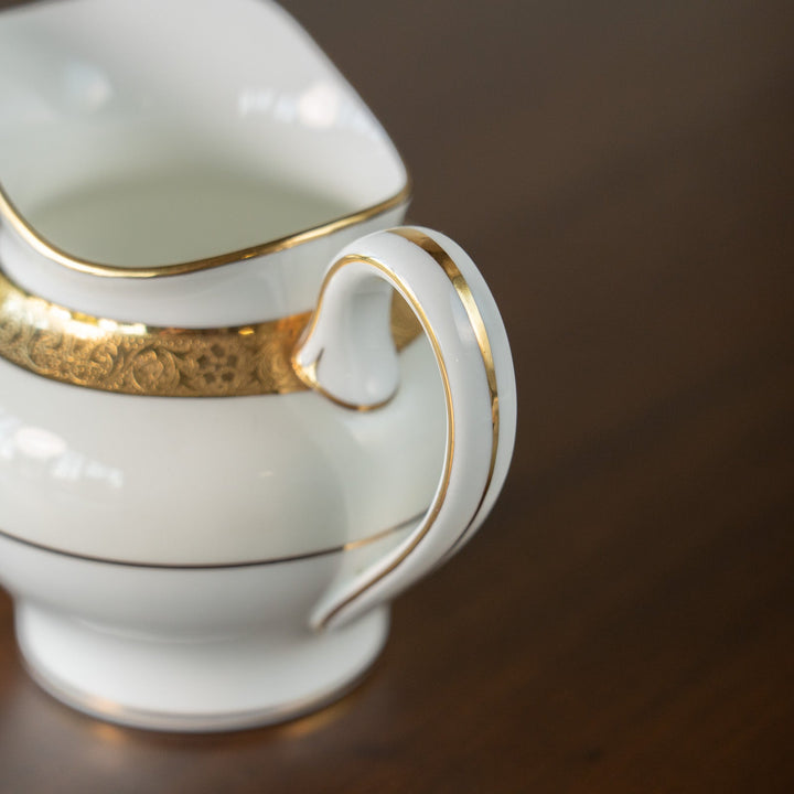 【MINTON ミントン BUCKINGHAM バッキンガム】金彩のラインがゴージャス ミルクジャグ[m]