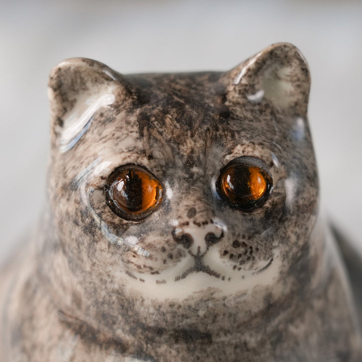 【Winstanley Cat ウィンスタンレイ キャット】◇首元までたぷたぷの重厚感あるフォルム Silver tabby シルバータビー /24L[m]