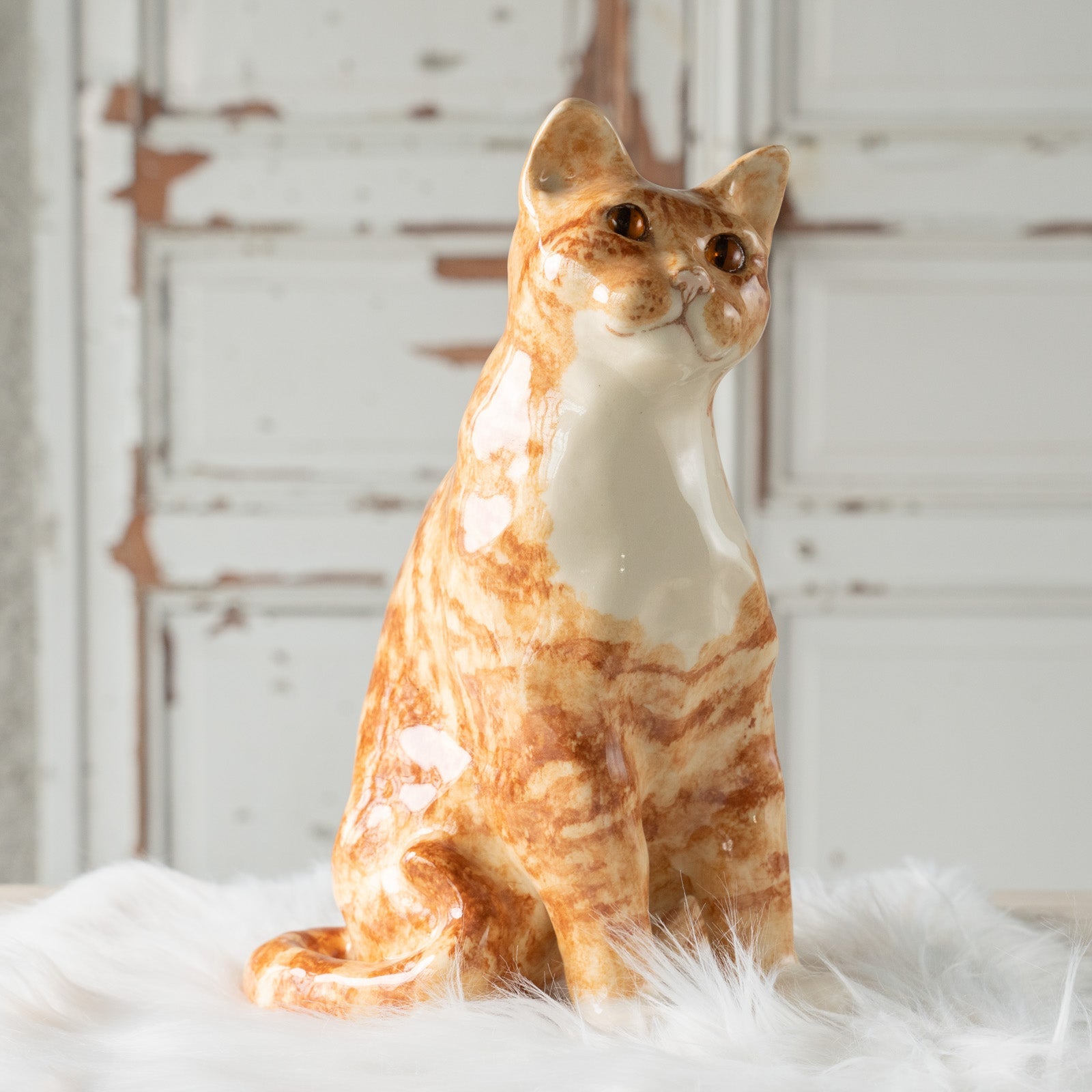 Winstanley Cat ウィンスタンレイ キャット】ぷっくりしたひげ袋が魅力