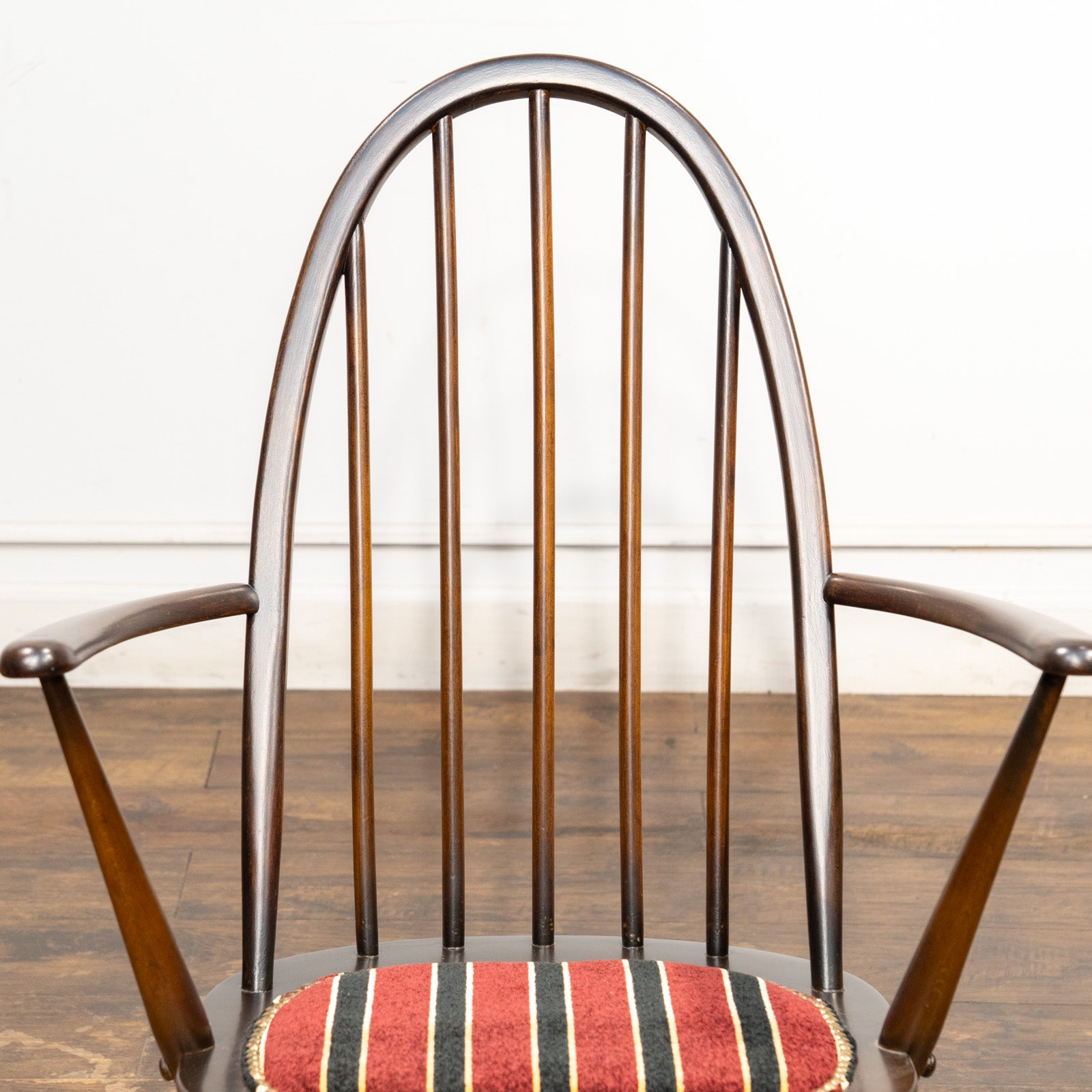 英国【ERCOL アーコール】クエーカーロッキングチェア No.428