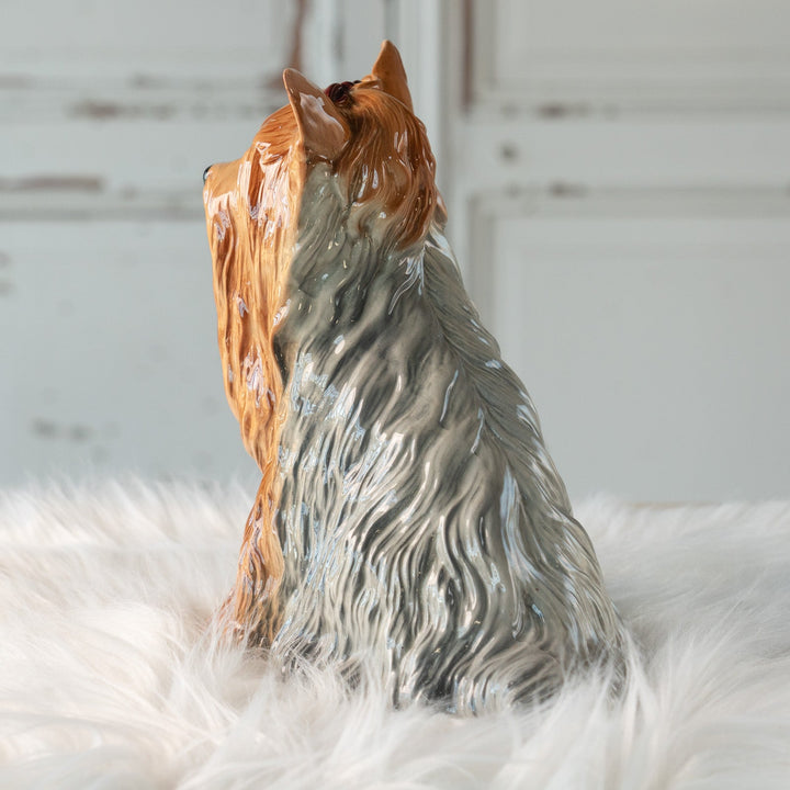 【BESWICK ベスウィック】つぶらな瞳や頭のリボンが可愛らしい ヨークシャーテリア ドッグフィギュリン /24L-A[m]