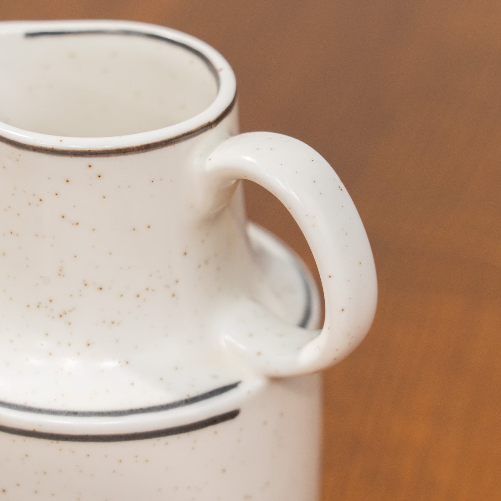 ARABIA アラビア Birka ビルカ】ミルクピッチャー /25D – THE GLOBE