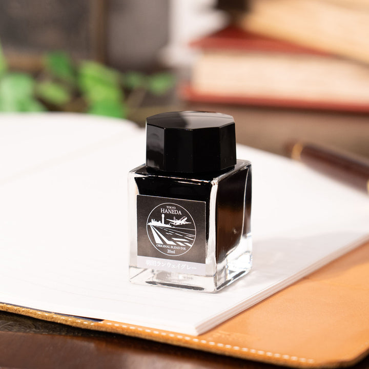 羽田ランウェイグレー◇東京【ジョイフル本田×SAILOR オリジナル 万年筆インク】20ml