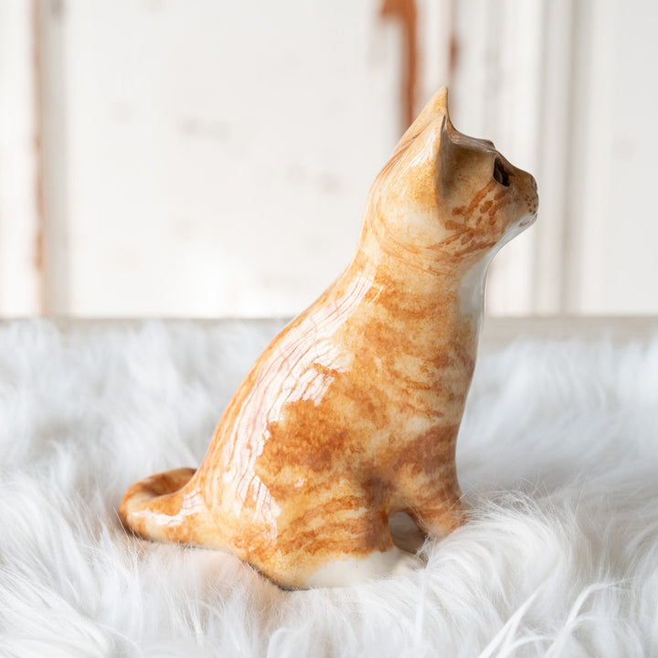 【Winstanley Cat ウィンスタンレイ キャット】◇招き猫を思わせる前足を上げたフォルムが印象的 Ginger ジンジャー /25F