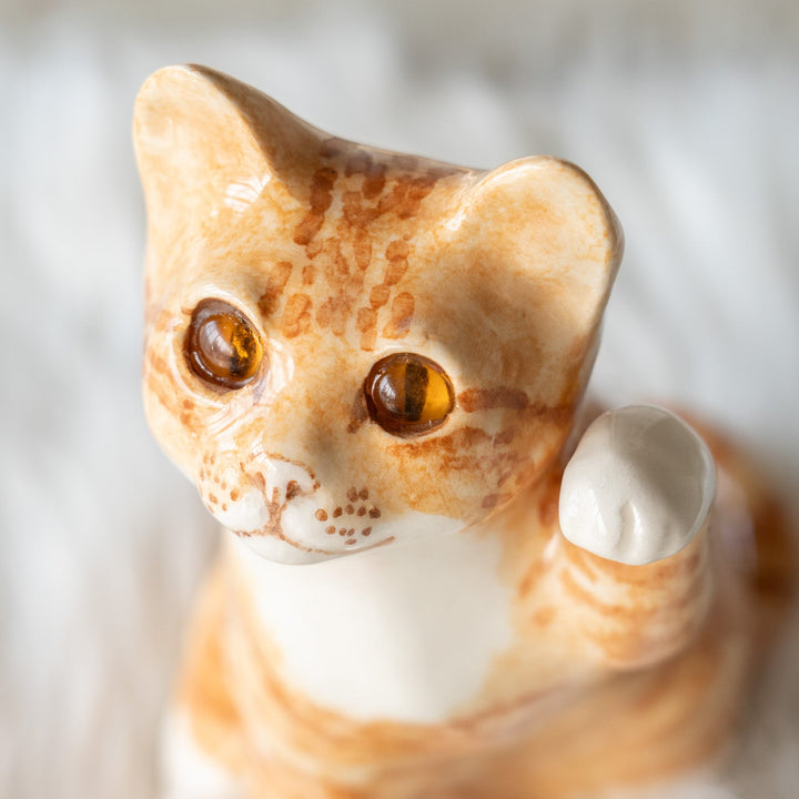【Winstanley Cat ウィンスタンレイ キャット】◇招き猫を思わせる前足を上げたフォルムが印象的 Ginger ジンジャー /25F