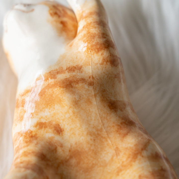 【Winstanley Cat ウィンスタンレイ キャット】◇招き猫を思わせる前足を上げたフォルムが印象的 Ginger ジンジャー /25F