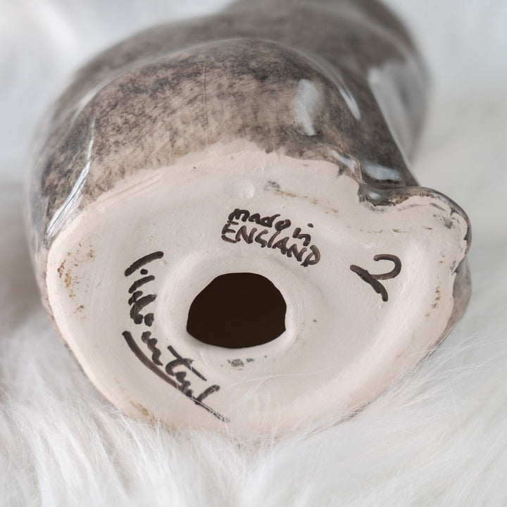 【Winstanley Cat ウィンスタンレイ キャット】◇小首をかしげた不思議そうな表情が魅力 Solid grey グレー /25F