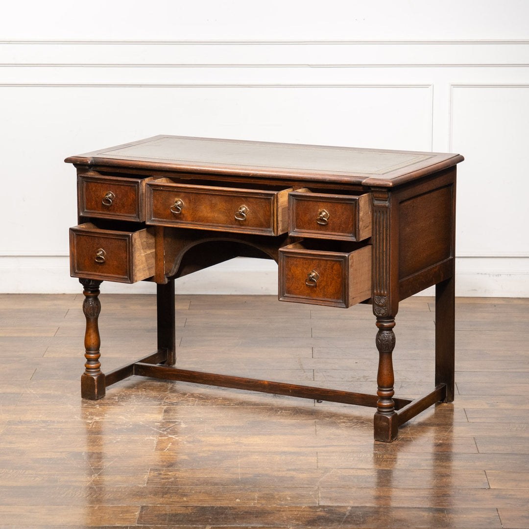 深みを感じるシープスキンの天板が魅力的 デスク /25G