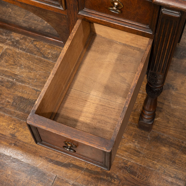 深みを感じるシープスキンの天板が魅力的 デスク /25G