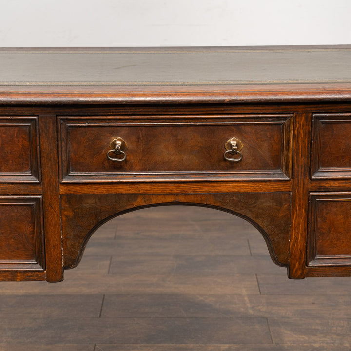 深みを感じるシープスキンの天板が魅力的 デスク /25G