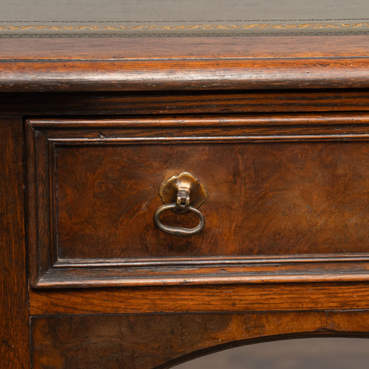 深みを感じるシープスキンの天板が魅力的 デスク /25G