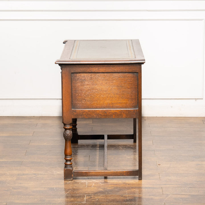 深みを感じるシープスキンの天板が魅力的 デスク /25G