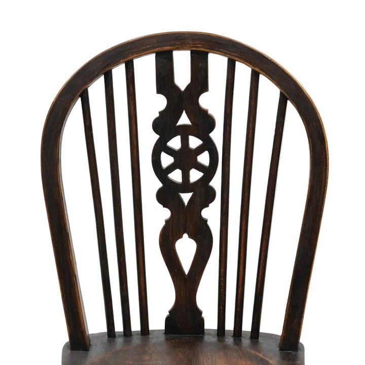 車輪モチーフの透かし彫りが特徴 カントリー家具の定番 ホイールバック ウィンザーチェア /25G-7