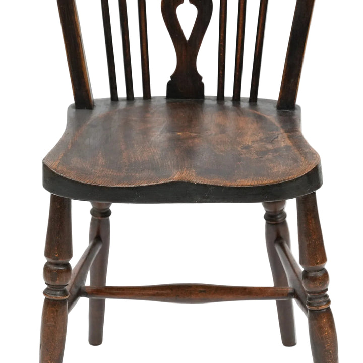 車輪モチーフの透かし彫りが特徴 カントリー家具の定番 ホイールバック ウィンザーチェア /25G-7