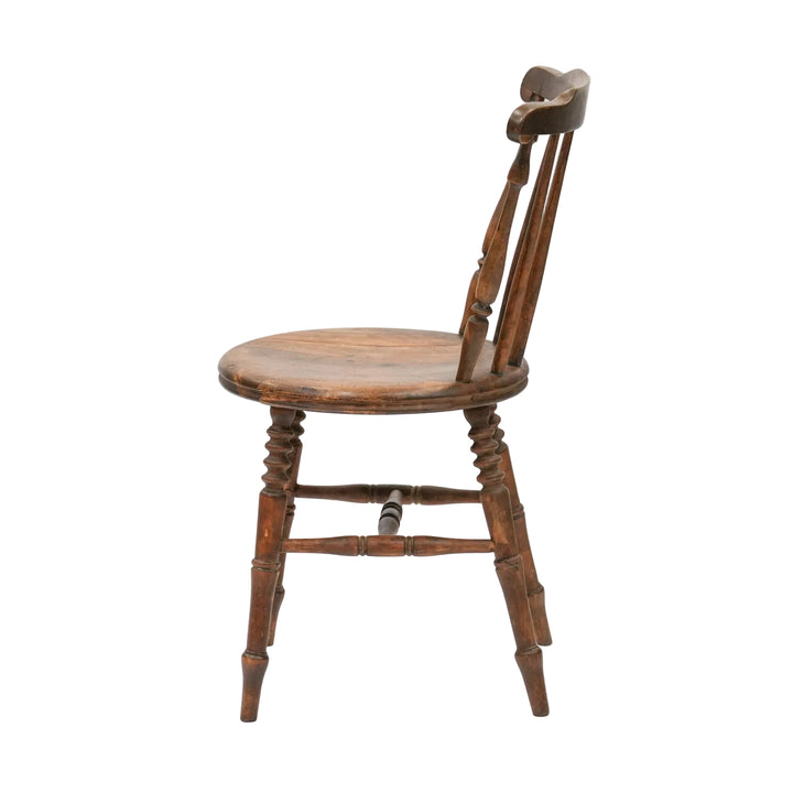 優雅な曲線が描く素朴で独特な美しさ アイベックスチェア /25G-3