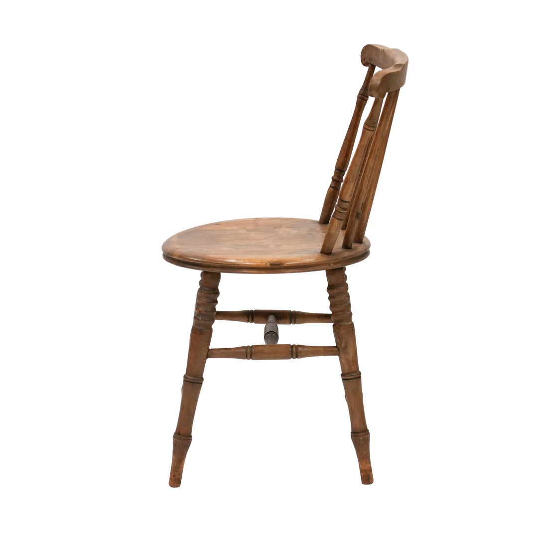 優雅な曲線が描く素朴で独特な美しさ アイベックスチェア /25G-5