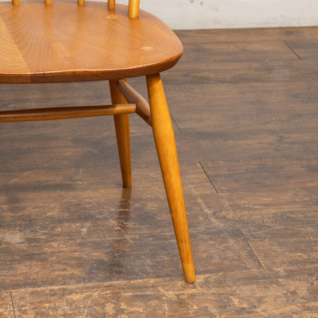 英国【ERCOL アーコール】エルム 6本スポーク フープバックチェア No.370 ウインザー /25G-8