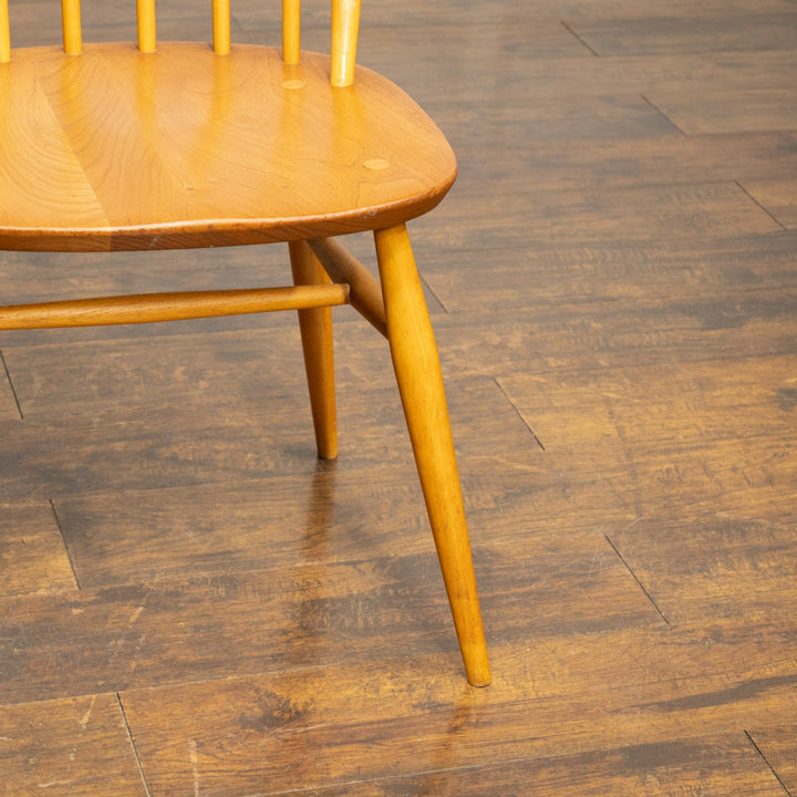 英国【ERCOL アーコール】エルム 6本スポーク フープバックチェア No.370 Windsor ウインザー /25G-8