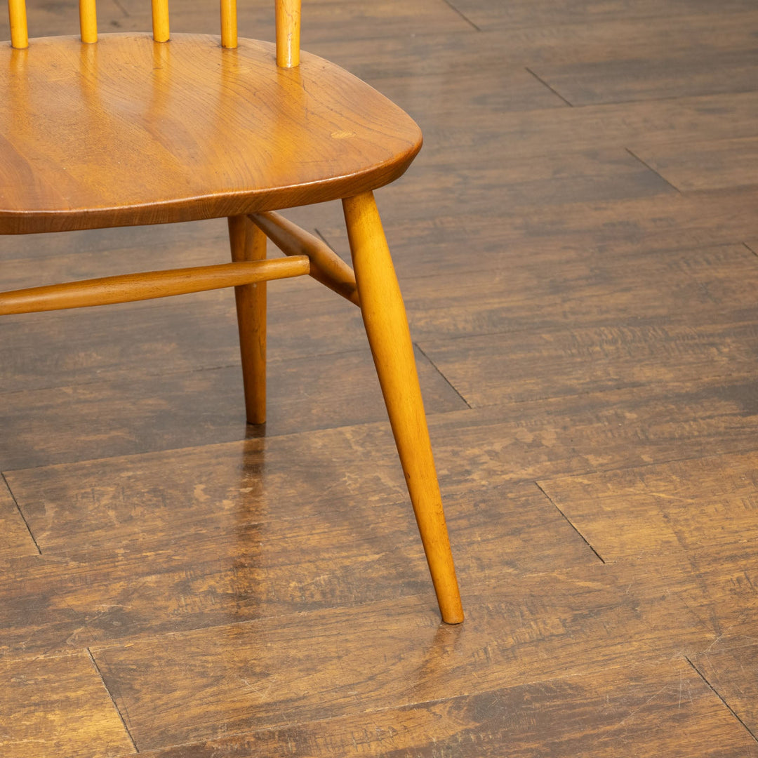 英国【ERCOL アーコール】エルム 6本スポーク フープバックチェア No.370 Windsor ウインザー /25G-10