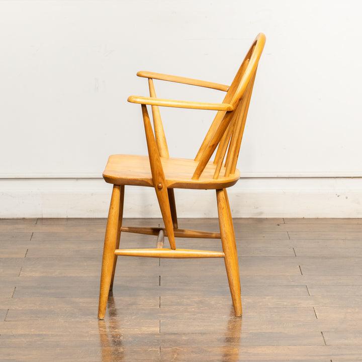 英国【ERCOL アーコール】エルム 6本スポーク ウィンザー フープバックアームチェア No.370A /25G-4