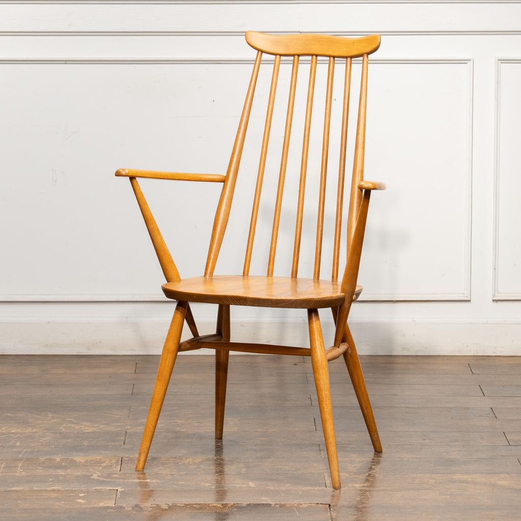 英国【ERCOL アーコール】スラッとしたハイバックが特徴的 ウィンザー