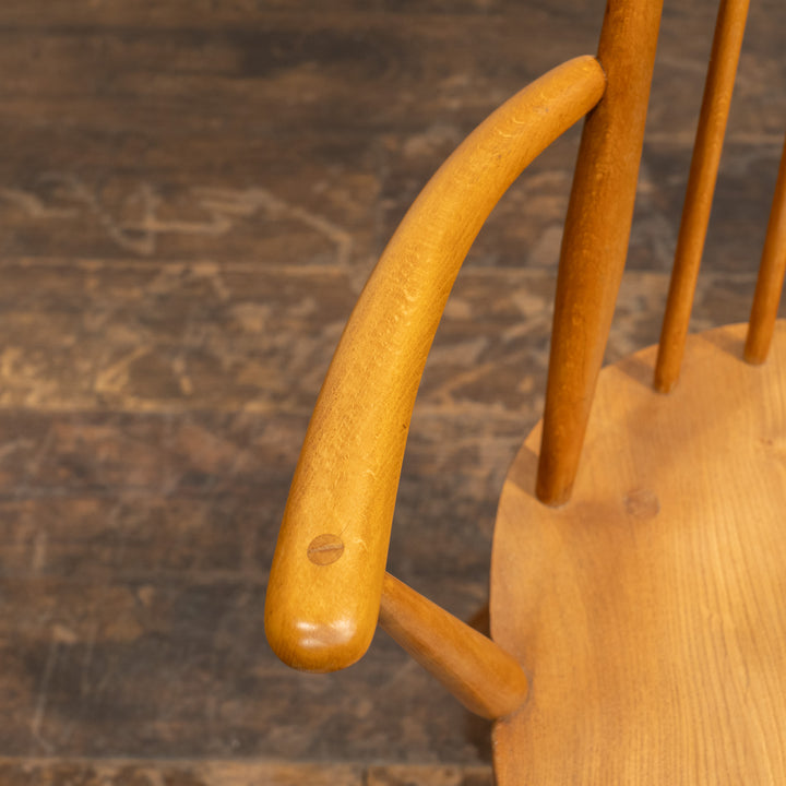 英国【ERCOL アーコール】スラッとしたハイバックが特徴的 ウィンザー ゴールドスミスアームチェア No.369A /25G-A5