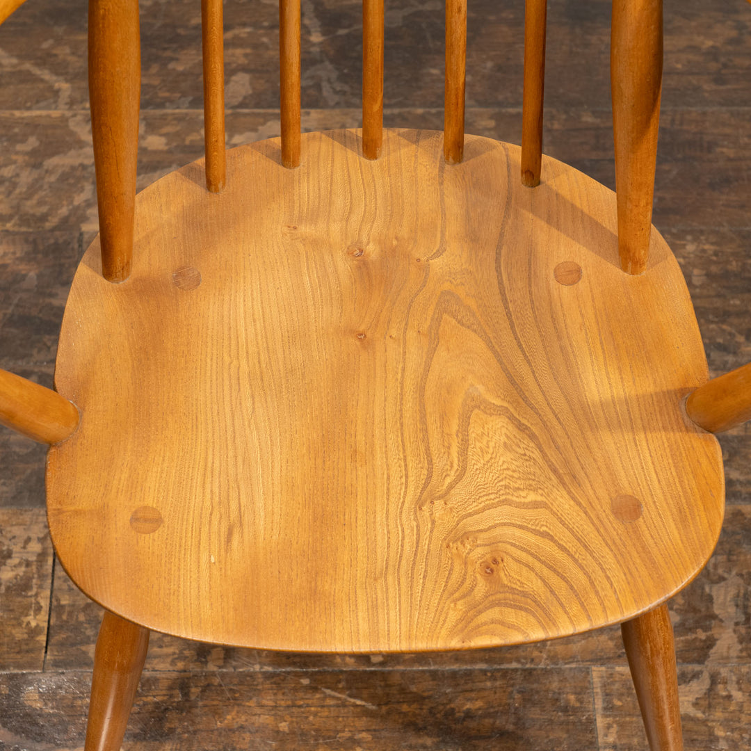 英国【ERCOL アーコール】スラッとしたハイバックが特徴的 ウィンザー ゴールドスミスアームチェア No.369A /25G-A5