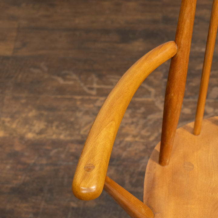 英国【ERCOL アーコール】スラッとしたハイバックが特徴的 ウィンザー ゴールドスミスアームチェア No.369A /25G-A7