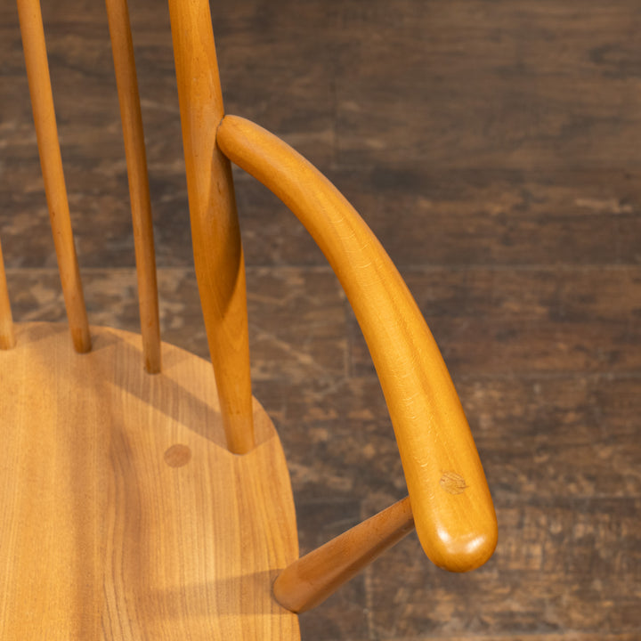 英国【ERCOL アーコール】スラッとしたハイバックが特徴的 ウィンザー ゴールドスミスアームチェア No.369A /25G-A9