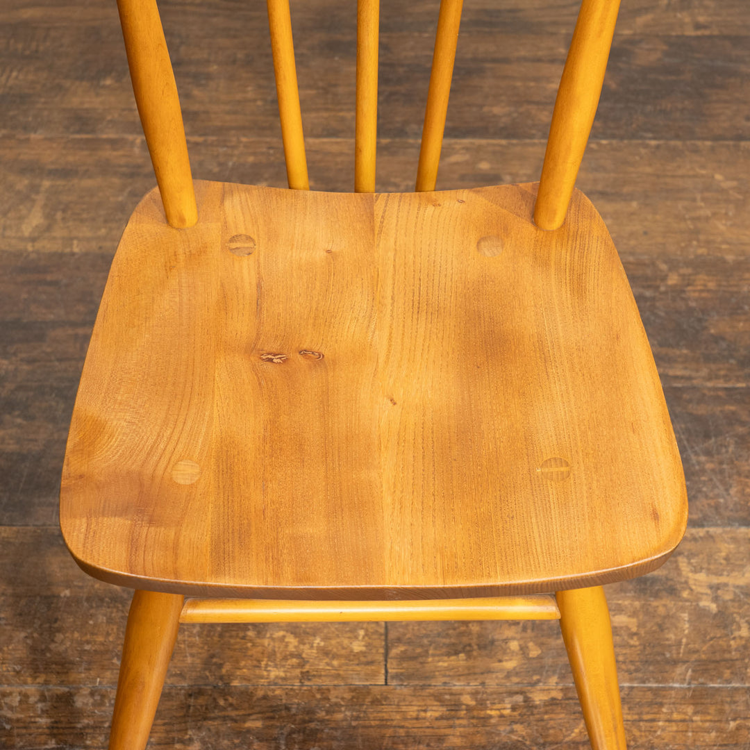 英国【ERCOL アーコール】シンプルで直線的なデザイン ウィンザー スティックバックチェア No.391 /25G-1