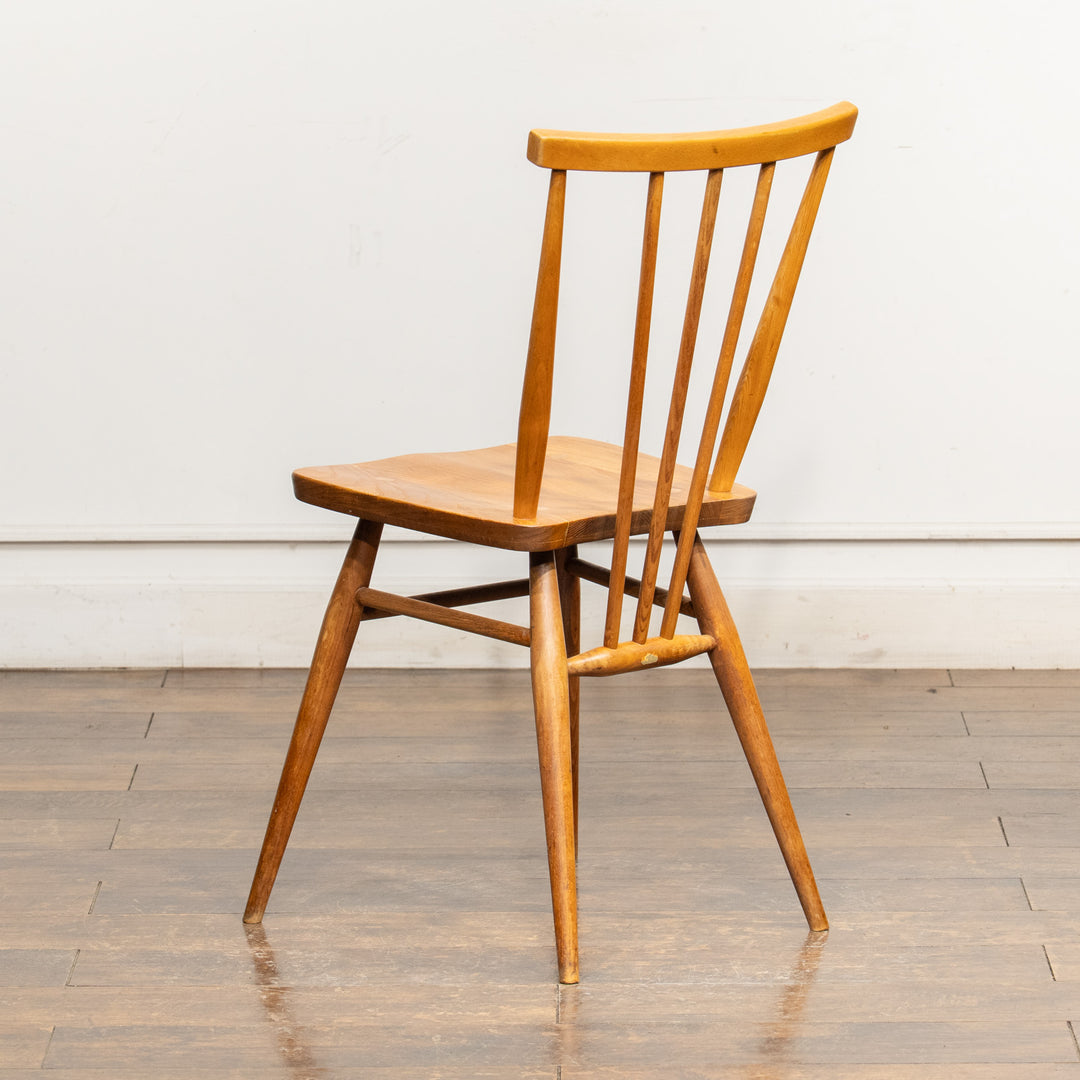 英国【ERCOL アーコール】シンプルで直線的なデザイン ウィンザー スティックバックチェア No.391 /25G-9