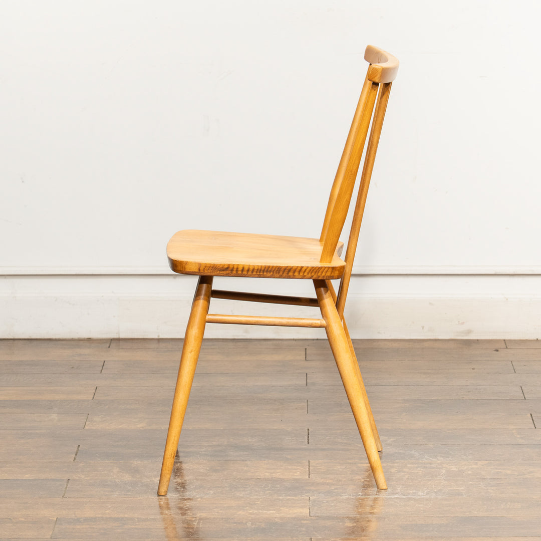 英国【ERCOL アーコール】シンプルで直線的なデザイン ウィンザー スティックバックチェア No.391 /25G-10