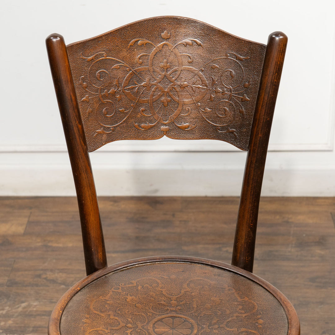 【THONET トーネット】フラワーモチーフ パネルバック ベントウッドチェア /25G-2